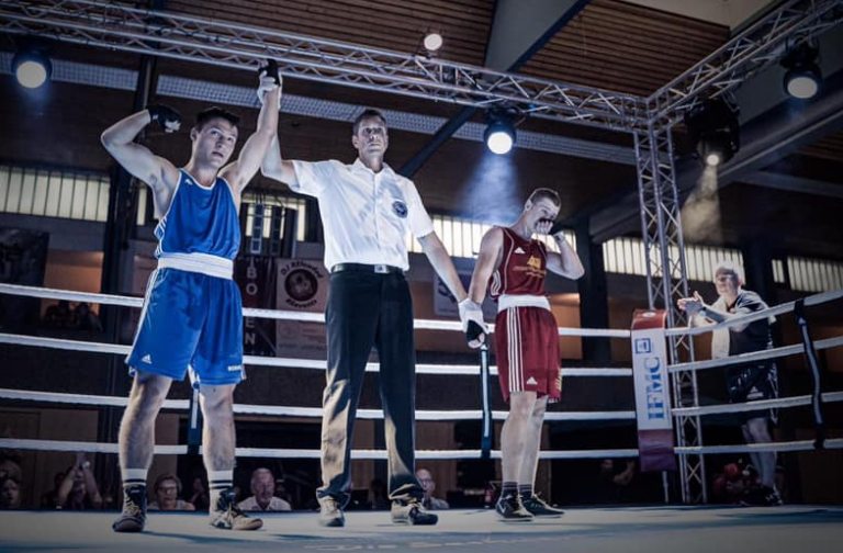 Read more about the article Boxen – Sporthalle Unterkochen